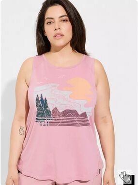 Women’s Graphic Tank